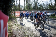 racing over the sketchy cobbles Le Samyn des Dames 2023One day race from Quaregnon to Dour (BEL/99km)©kramon